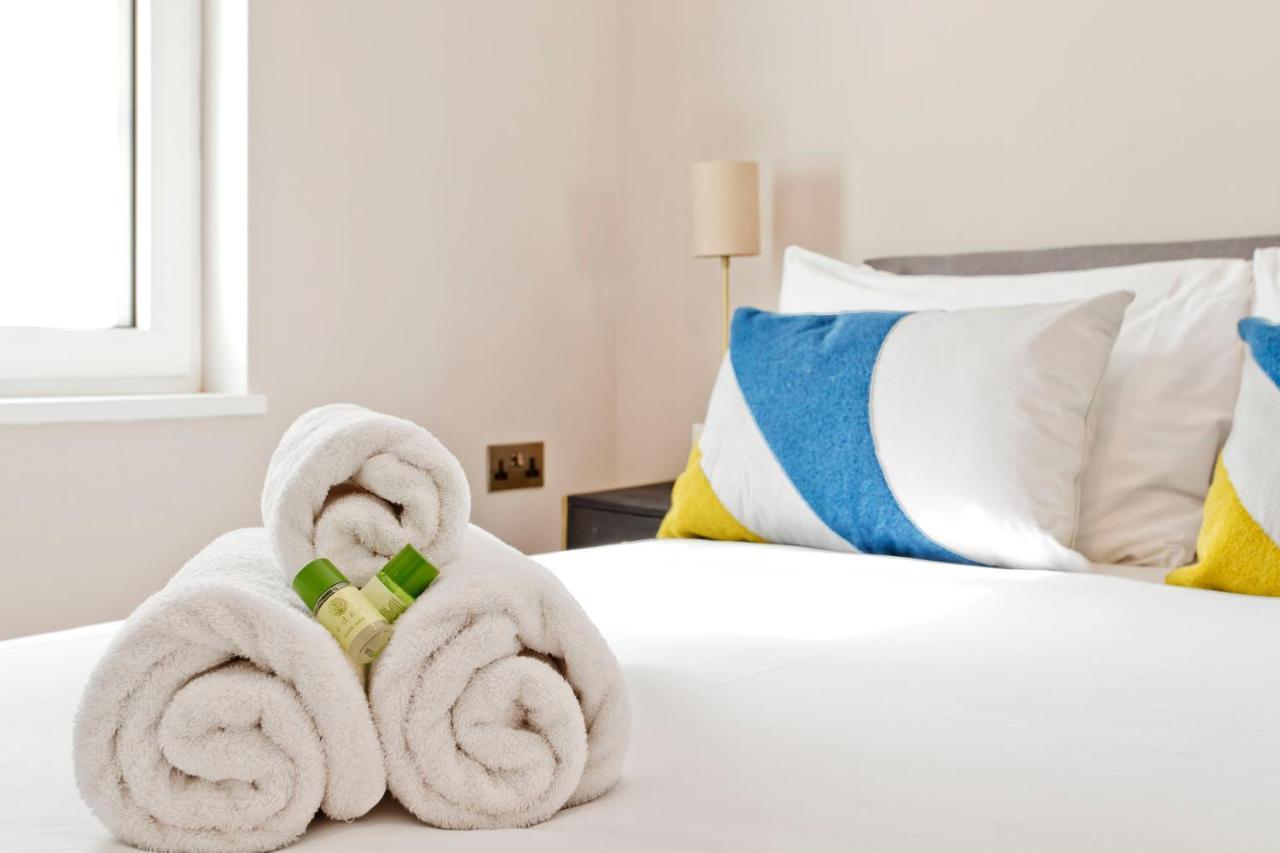 Newly Reno'd 2 Bed With Free Parking * Édimbourg